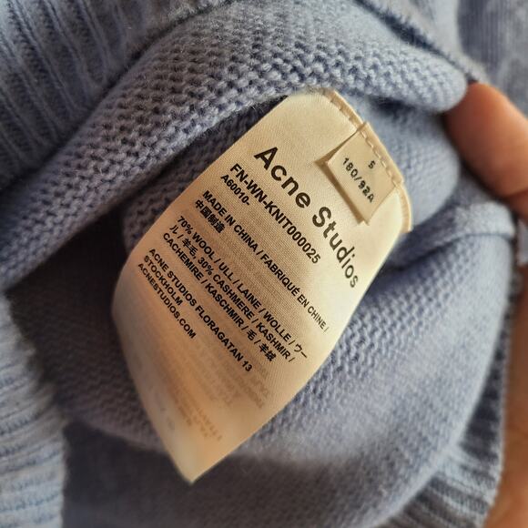 Acne Studios Shrunken Fit Sweater in Blue Fuzzy NWT Small Pullover Pilled Wool - Picture 4 of 6